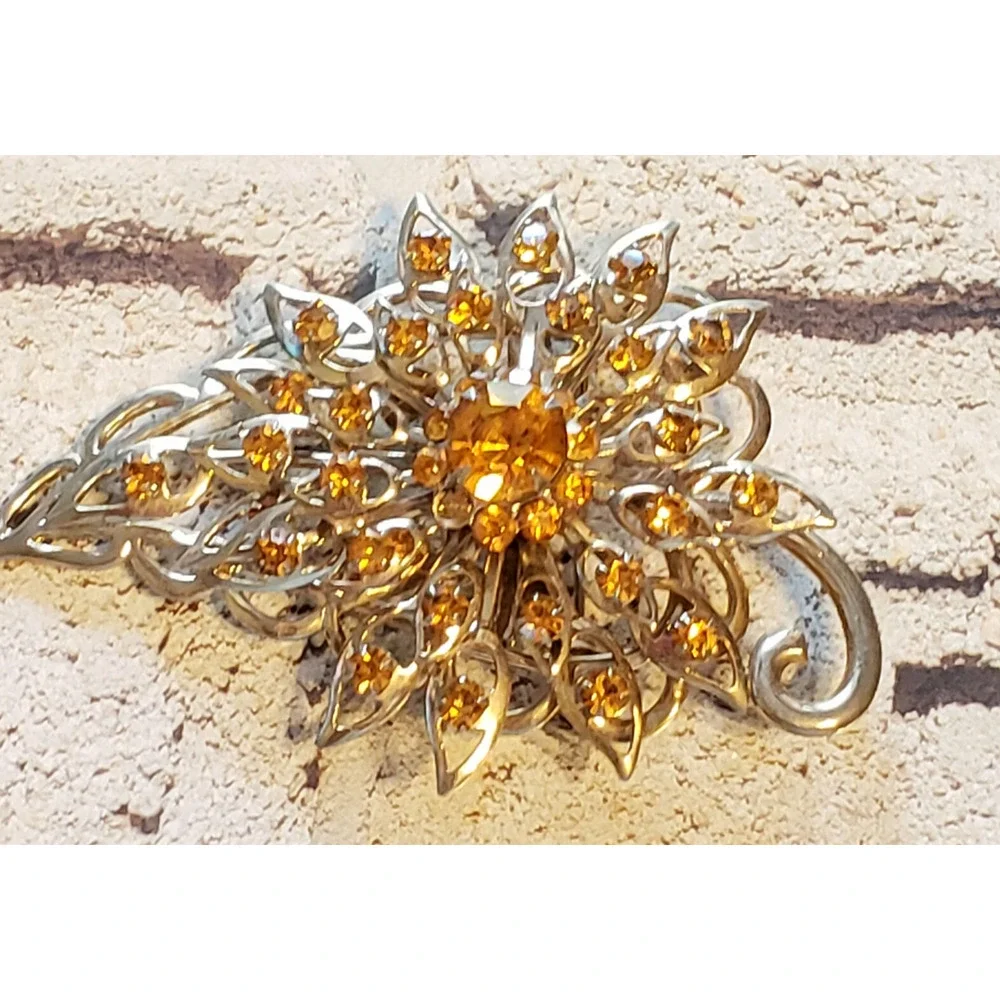 Vintage‎ Rhinestone Brooch Pin Orange- Large 2.5